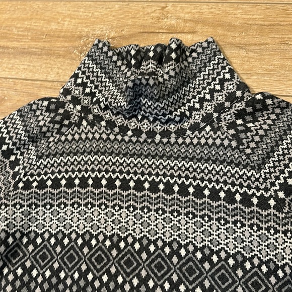 Talbots Gray Cowl Neck Pullover with side zipper Size S - Picture 2 of 9